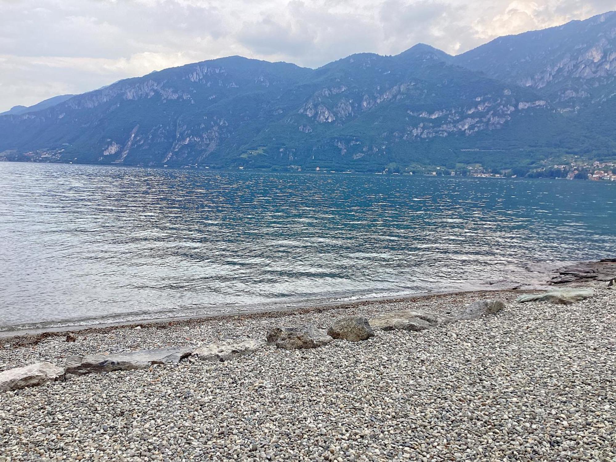 Wonderful Lake Front Appartment Near Bellagio Limonta Екстериор снимка